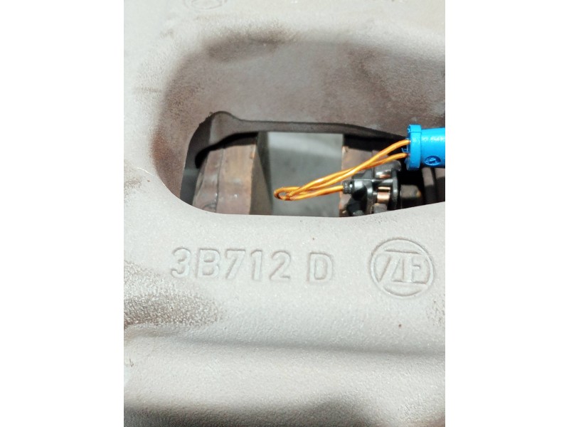 Recambio de pinza freno trasera derecha para mercedes clase c (w206) c 220 d referencia OEM IAM A007A345F 3B712D 