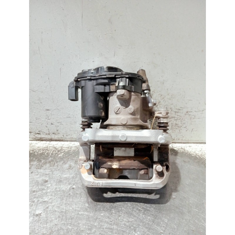 Recambio de pinza freno trasera izquierda para mercedes clase c (w206) c 220 d referencia OEM IAM A007A345F 3B396D 