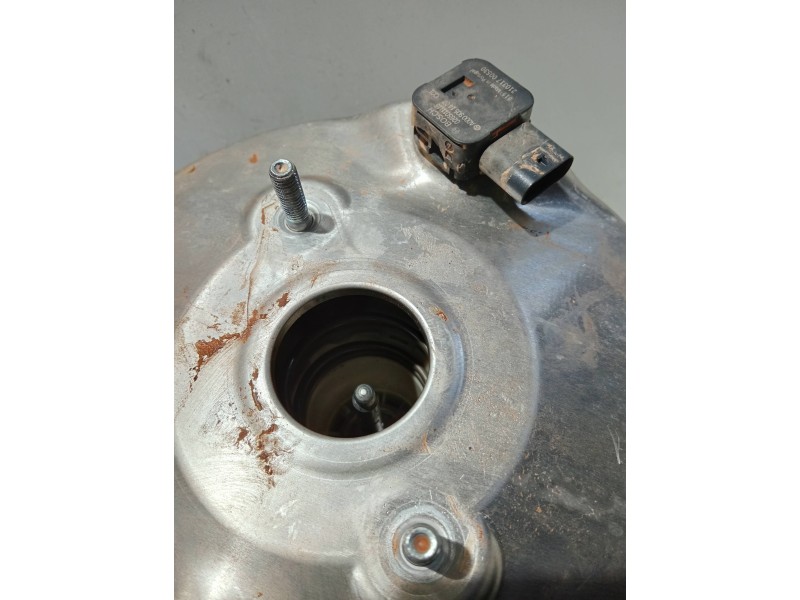 Recambio de servofreno para mercedes clase c (w206) c 220 d referencia OEM IAM A2064302400  