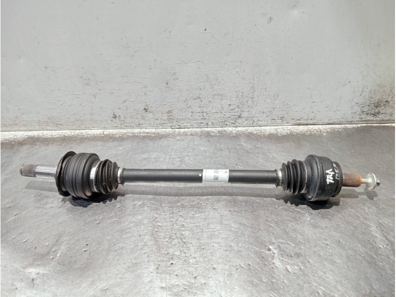 Recambio de transmision trasera derecha para mercedes clase c (w206) c 220 d referencia OEM IAM A2063506700  