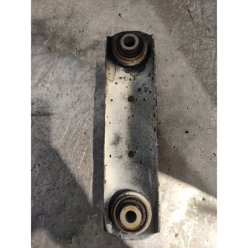 Recambio de brazo suspension superior trasero derecho para opel insignia sports tourer selective referencia OEM IAM   