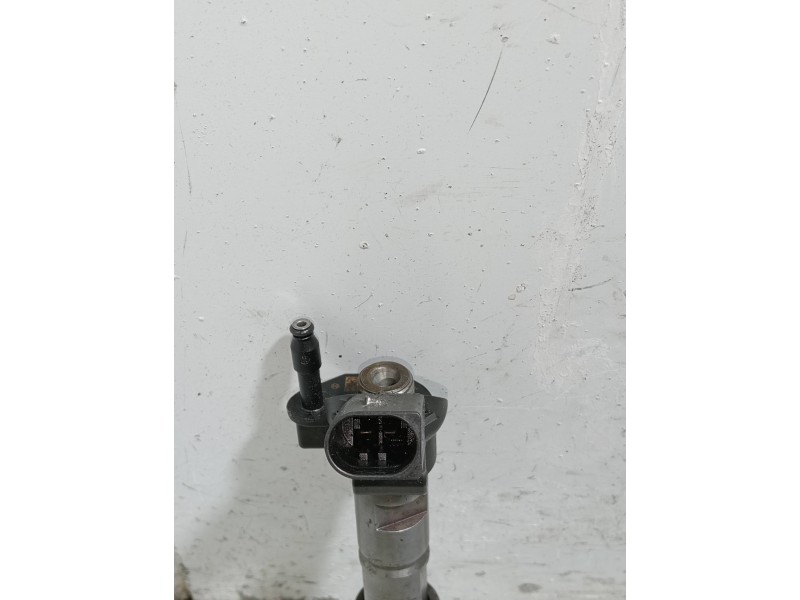 Recambio de inyector para volkswagen crafter combi (2e) referencia OEM IAM 0986435352  BOSCH