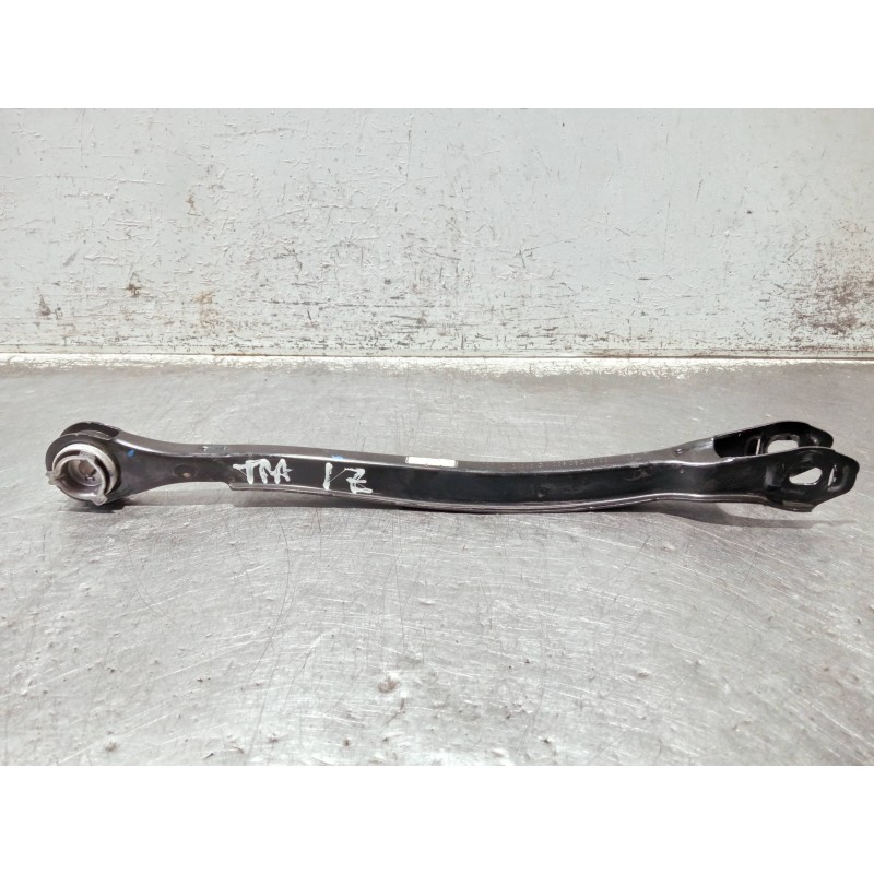 Recambio de brazo suspension inferior trasero izquierdo para mercedes clase c (w206) c 220 d referencia OEM IAM A2063524800  