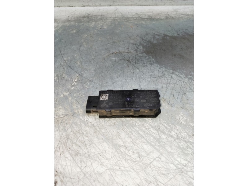 Recambio de modulo electronico para cupra formentor referencia OEM IAM 5WA962133F  