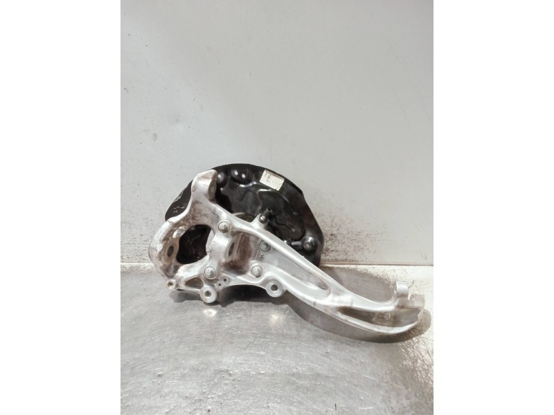 Recambio de mangueta delantera derecha para mercedes clase c (w206) c 220 d referencia OEM IAM R2060200  