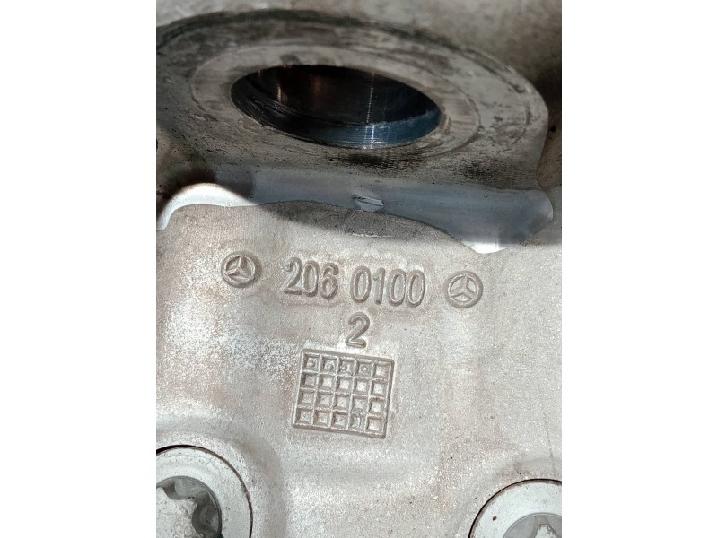 Recambio de mangueta delantera izquierda para mercedes clase c (w206) c 220 d referencia OEM IAM R2060100  