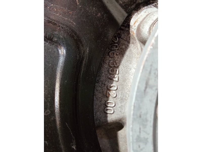 Recambio de mangueta trasera derecha para mercedes clase c (w206) c 220 d referencia OEM IAM A2063570200  