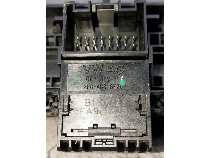 Recambio de freno de mano electrico para cupra formentor referencia OEM IAM 5FA927225  