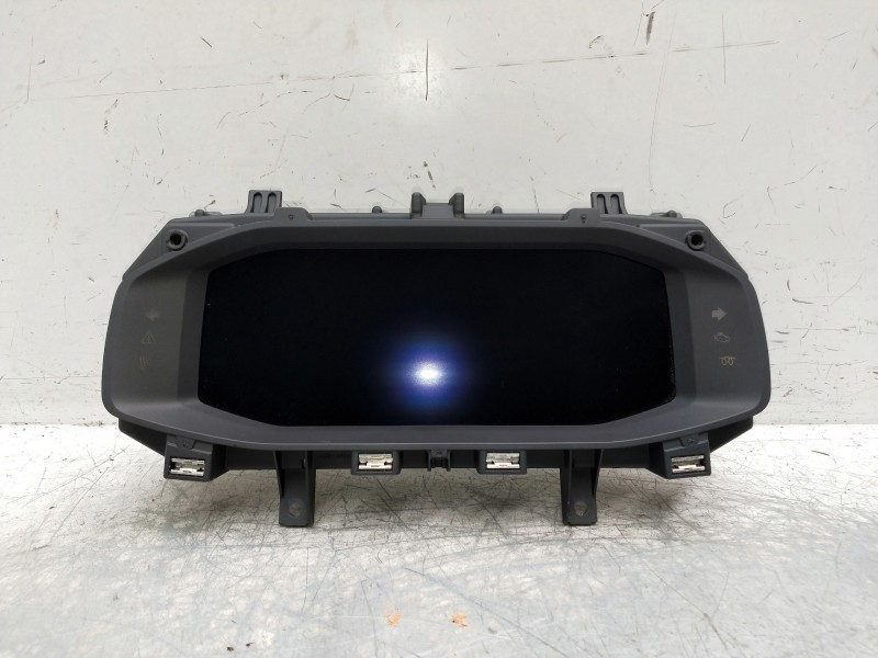 Recambio de cuadro instrumentos para cupra formentor referencia OEM IAM 5FA920790C  