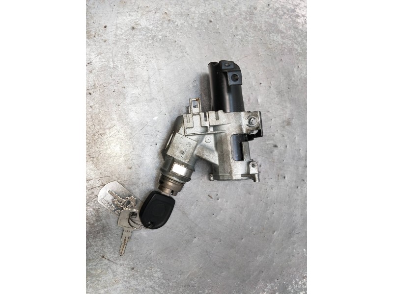 Recambio de conmutador de arranque para volkswagen polo berlina (6n2) referencia OEM IAM 357905851F  