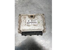 Recambio de centralita motor uce para volkswagen polo berlina (6n2) referencia OEM IAM 0261207184  