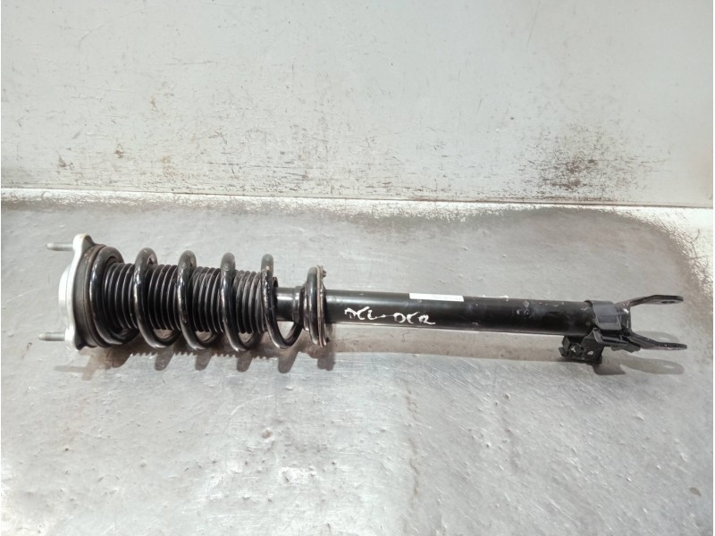 Recambio de amortiguador delantero derecho para mercedes clase c (w206) c 220 d referencia OEM IAM A2063203503  