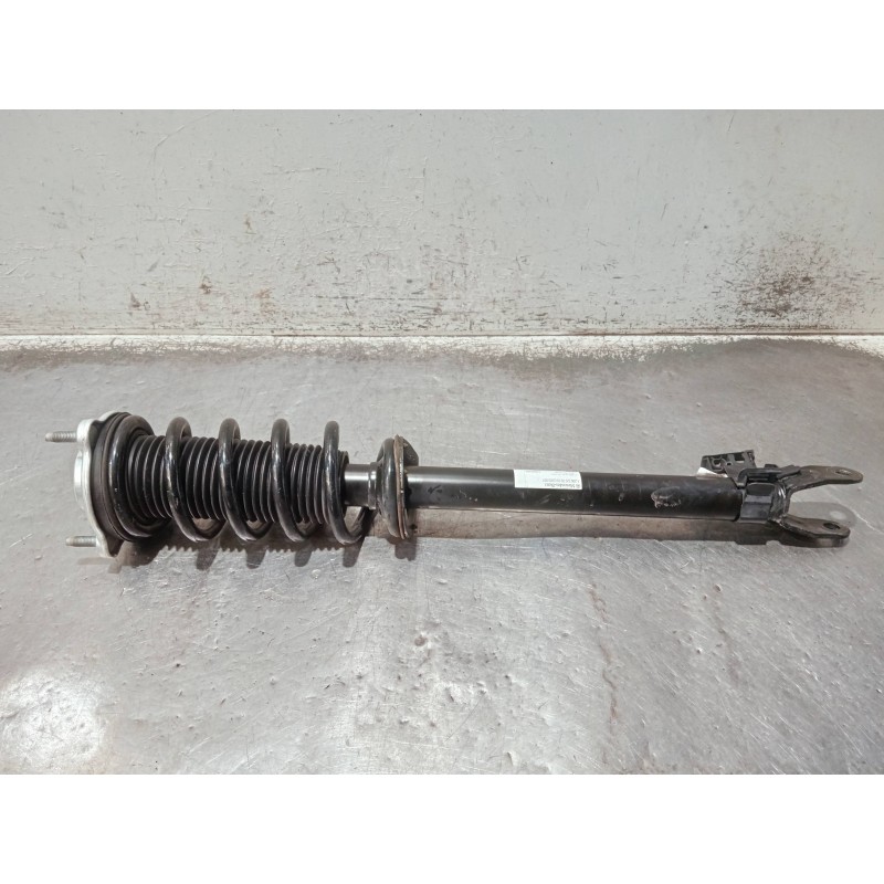 Recambio de amortiguador delantero izquierdo para mercedes clase c (w206) c 220 d referencia OEM IAM A2063203503  