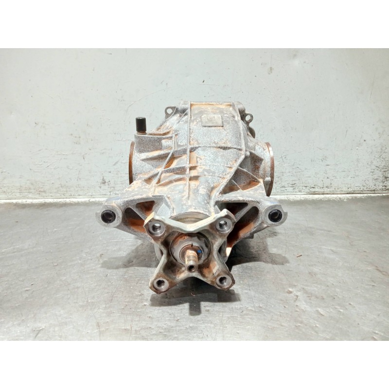 Recambio de diferencial trasero para mercedes clase c (w206) c 220 d referencia OEM IAM A2233510400 2063504700 A2063510300