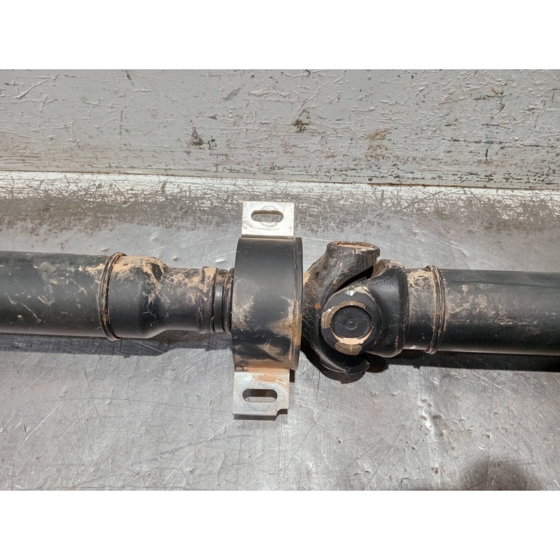 Recambio de transmision central para mercedes clase c (w206) c 220 d referencia OEM IAM A2063701 2064103701 TRASERA