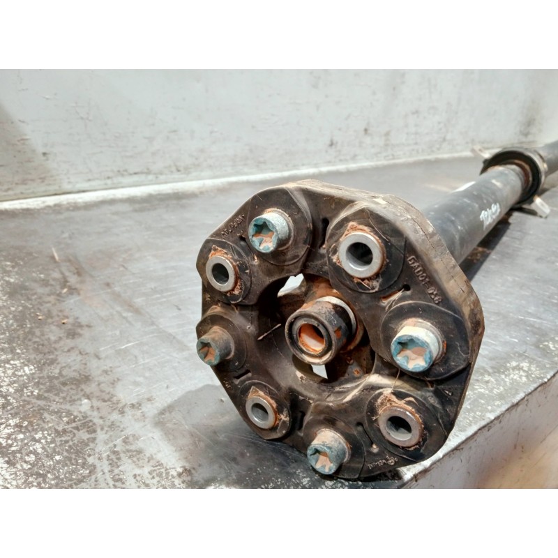 Recambio de transmision central para mercedes clase c (w206) c 220 d referencia OEM IAM A2063701 2064103701 TRASERA