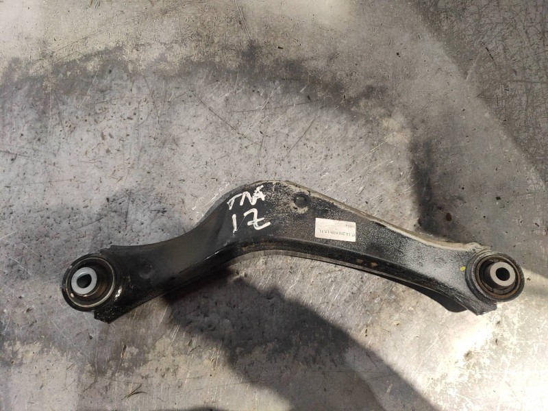 Recambio de brazo suspension superior trasero izquierdo para opel insignia sports tourer selective referencia OEM IAM   