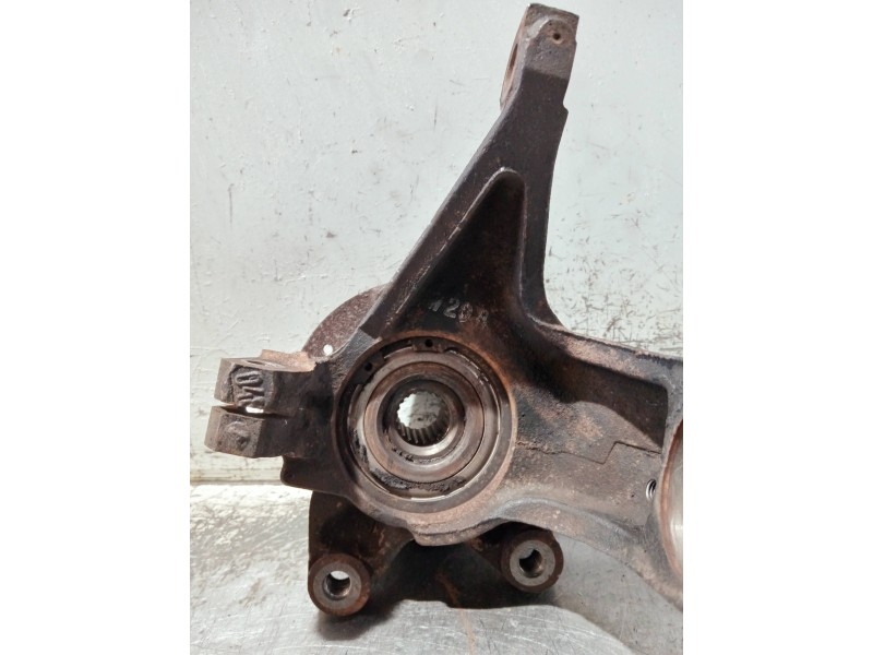 Recambio de mangueta delantera izquierda para peugeot 306 berlina 3/5 puertas (s1) referencia OEM IAM   