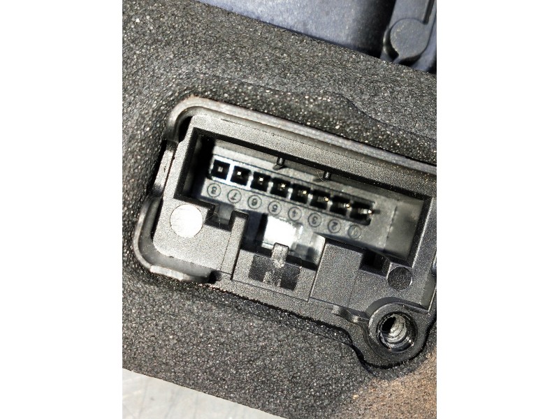 Recambio de motor cierre centralizado trasero izquierdo para cupra formentor referencia OEM IAM A5Q5TA839015  