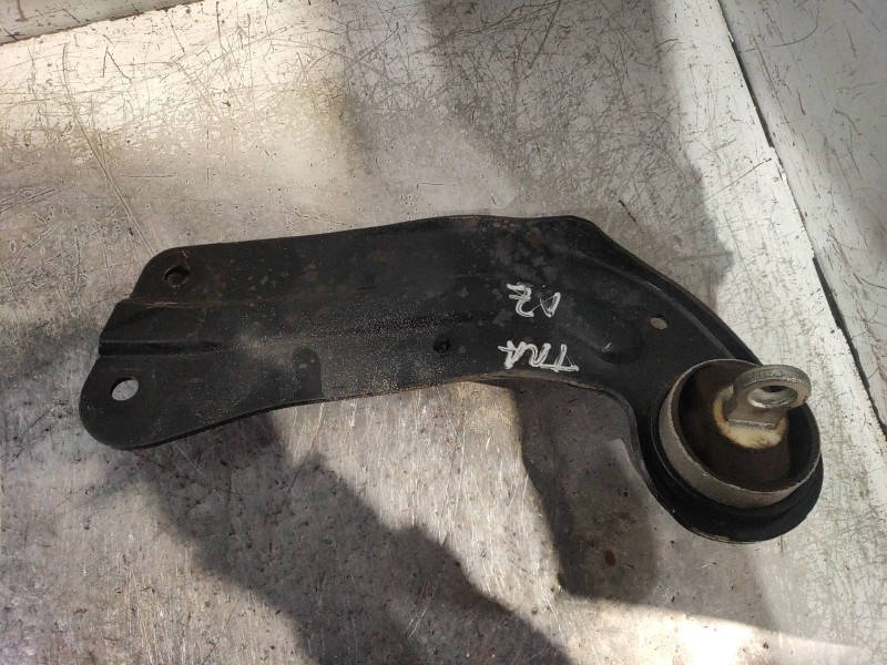 Recambio de brazo suspension superior trasero izquierdo para opel insignia sports tourer selective referencia OEM IAM   