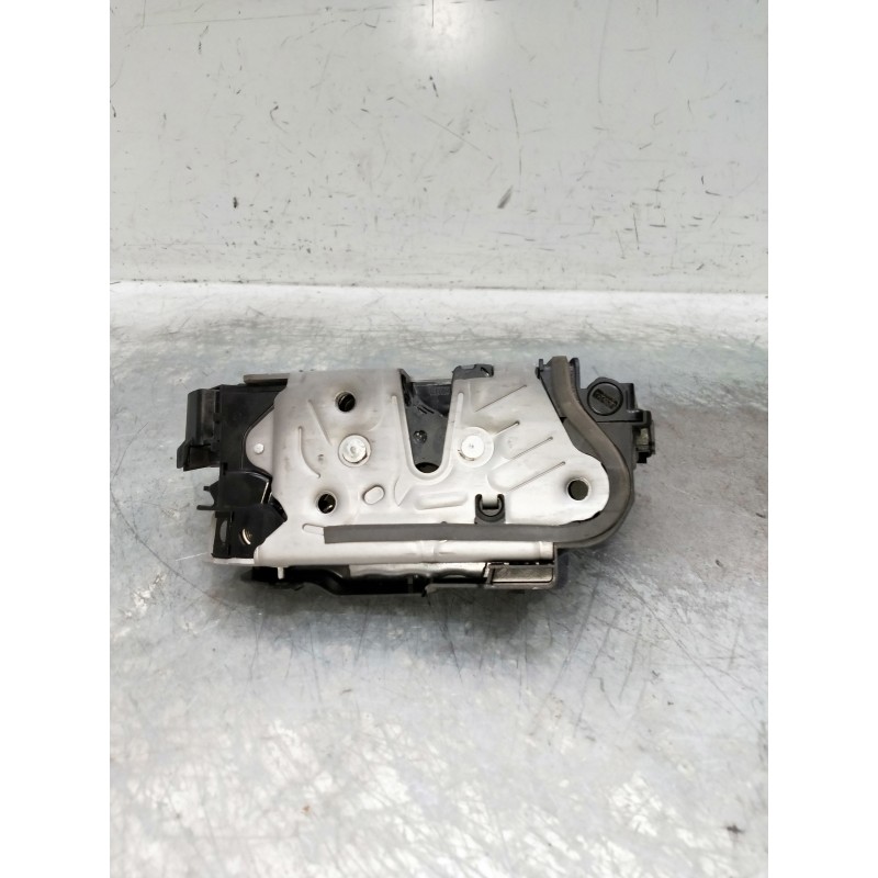 Recambio de motor cierre centralizado delantero derecho para cupra formentor referencia OEM IAM B6E5TB837016E  