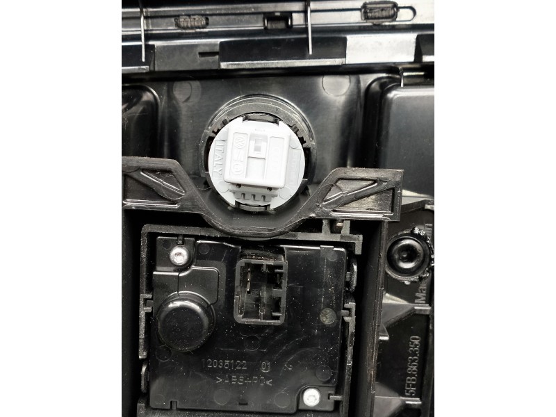 Recambio de mando multifuncion para cupra formentor referencia OEM IAM 5FB863350  BOTON ARRANQUE Y PALANCA CAMBIO