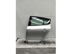 Recambio de puerta trasera izquierda para renault megane iii berlina 5 p referencia OEM IAM   5P