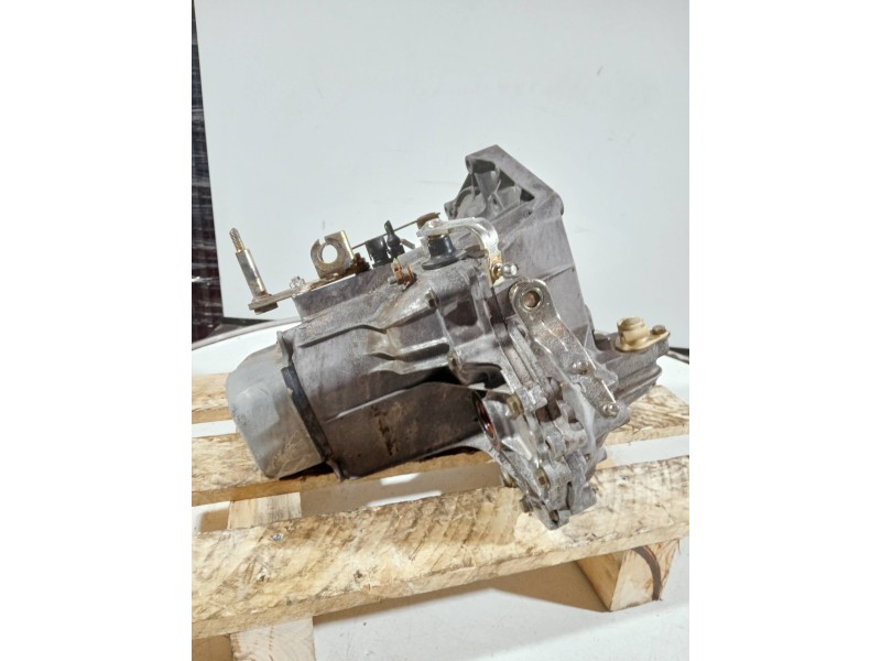 Recambio de caja cambios para citroen c15 e referencia OEM IAM 2CB65  5V
