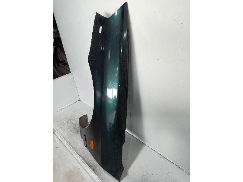 Recambio de aleta delantera izquierda para kia magentis 2.5 v6 cat referencia OEM IAM   