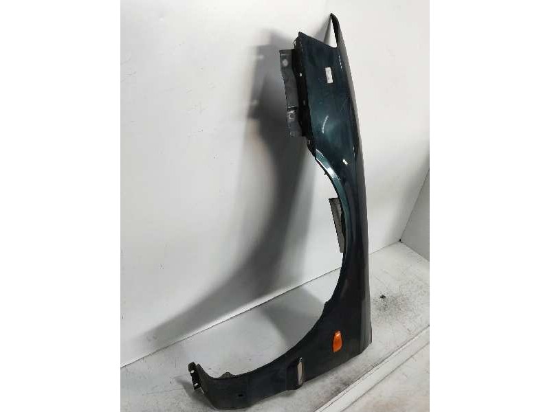 Recambio de aleta delantera izquierda para kia magentis 2.5 v6 cat referencia OEM IAM   