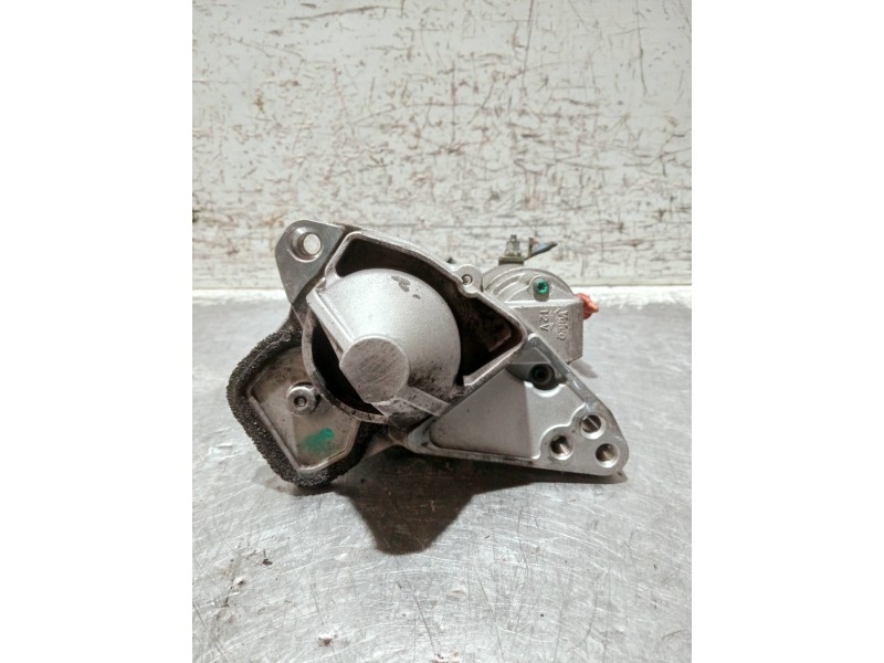 Recambio de motor arranque para renault megane iii berlina 5 p referencia OEM IAM 233001071R  
