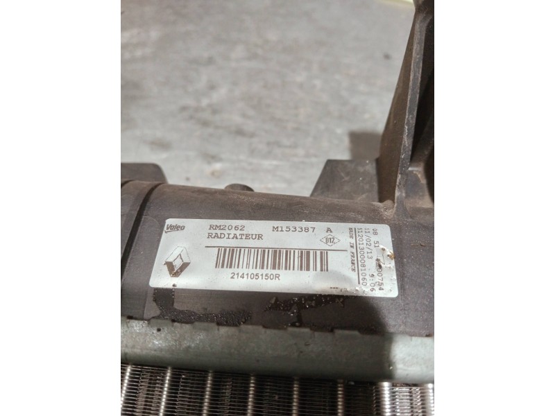 Recambio de radiador agua para renault megane iii berlina 5 p referencia OEM IAM 214105150R  