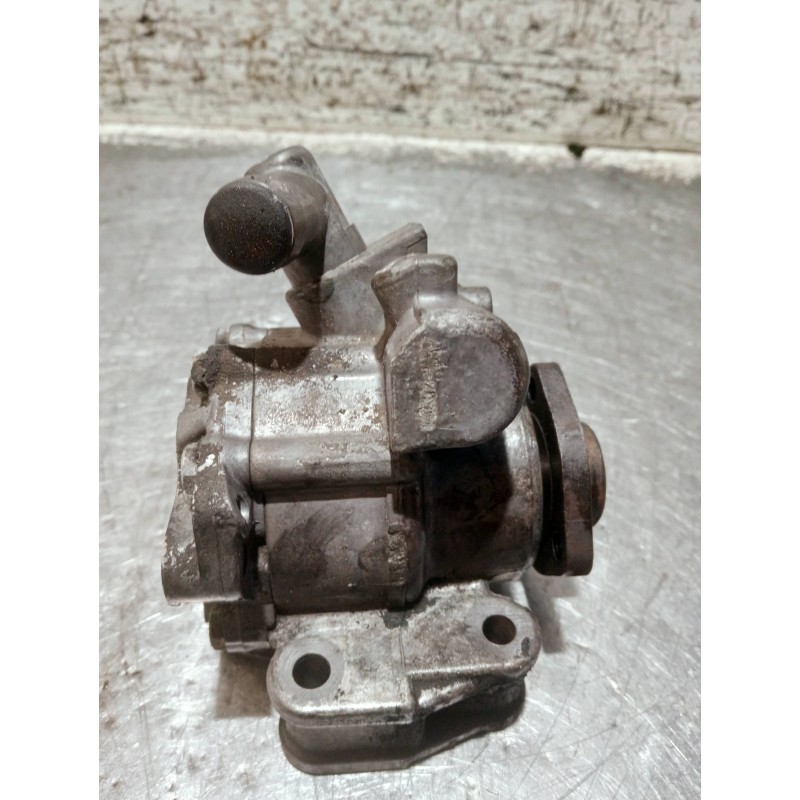 Recambio de bomba direccion para mercedes clase c (w203) familiar referencia OEM IAM   