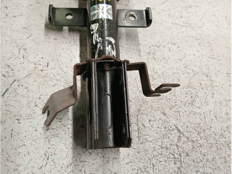 Recambio de amortiguador delantero derecho para renault clio iii referencia OEM IAM 614024JP  