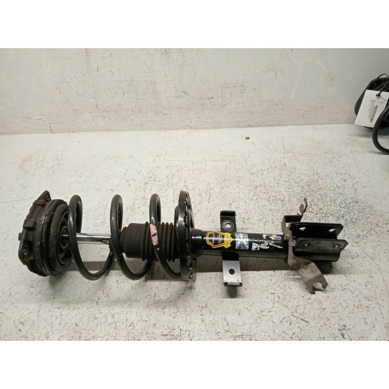 Recambio de amortiguador delantero izquierdo para renault clio iii referencia OEM IAM 614024JP  
