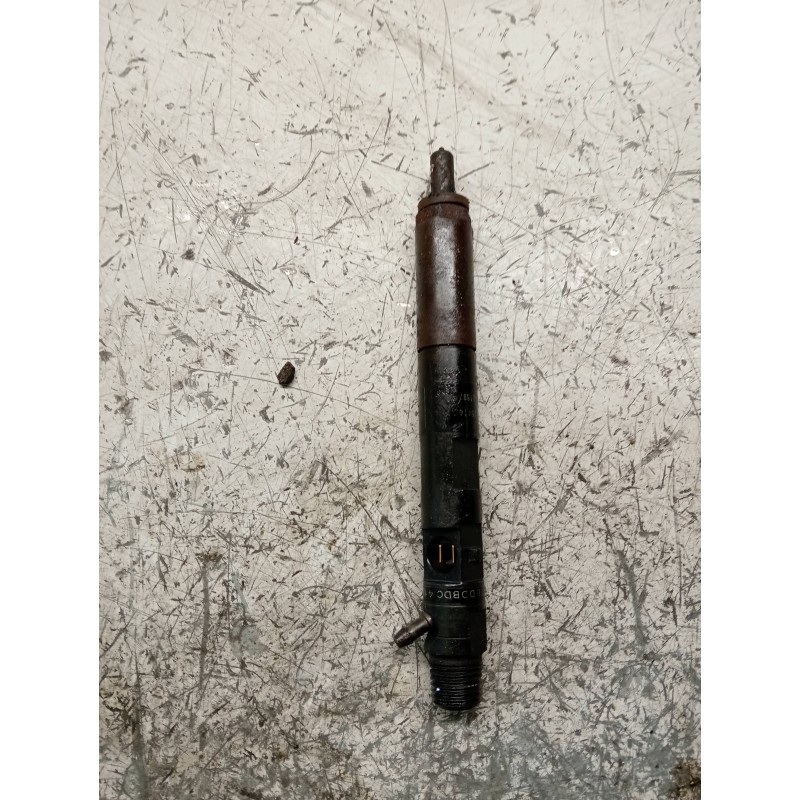 Recambio de inyector para renault clio iii referencia OEM IAM 8200815410 H8200421897 