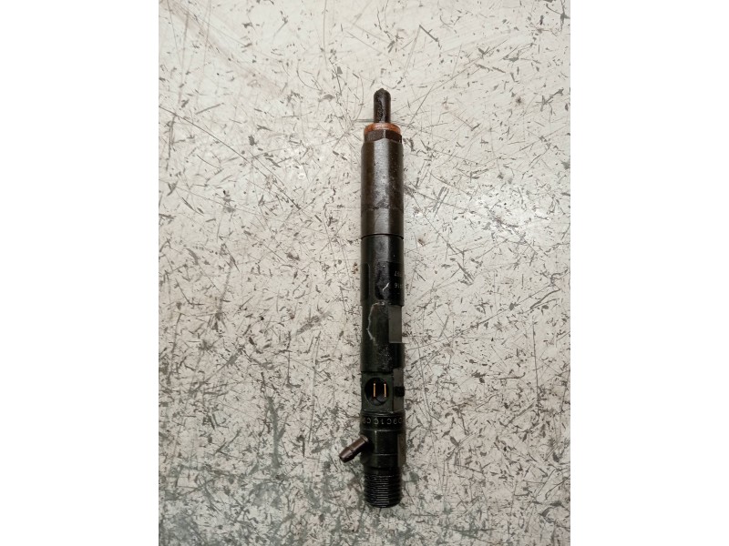 Recambio de inyector para renault clio iii referencia OEM IAM 8200815410 H8200421897 