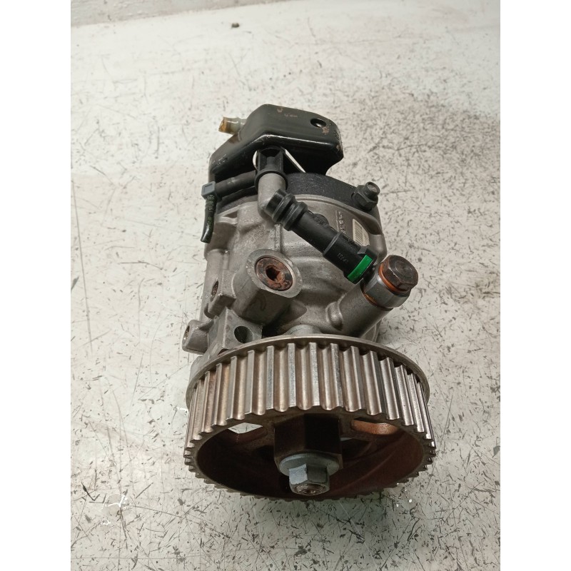 Recambio de bomba inyeccion para renault clio iii referencia OEM IAM 001302ABE  