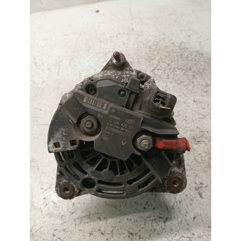 Recambio de alternador para renault clio iii referencia OEM IAM 0124425071  