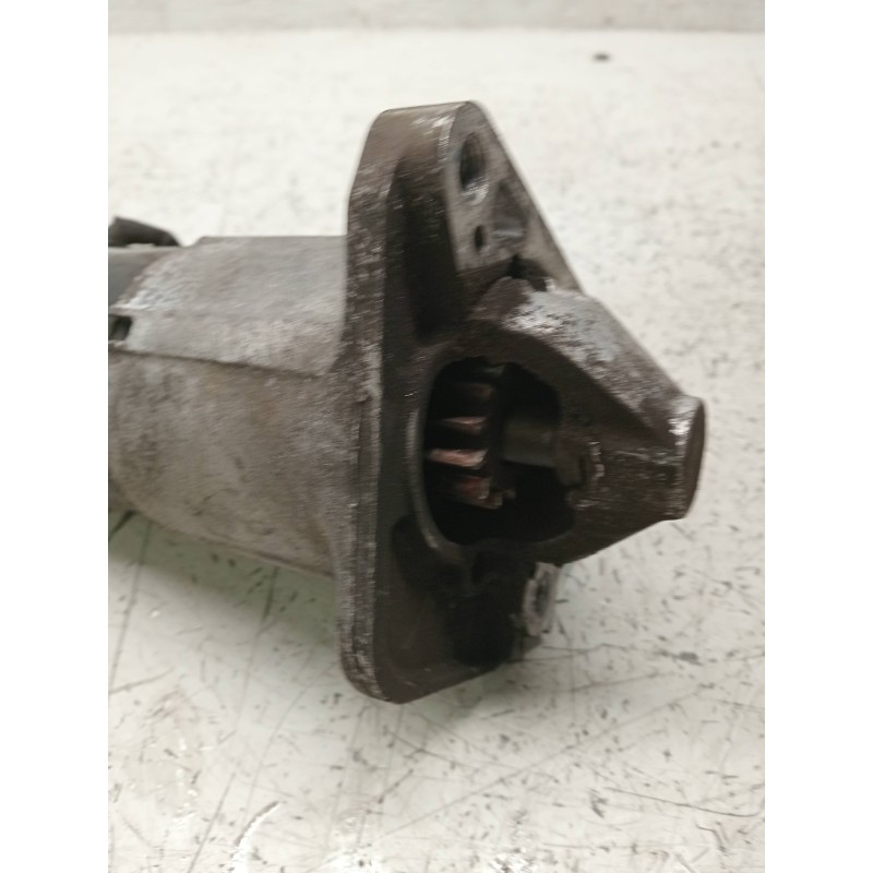 Recambio de motor arranque para renault clio iii referencia OEM IAM M000T87871 8200584675 