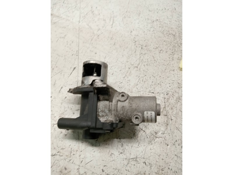 Recambio de valvula egr para renault clio iii referencia OEM IAM 70036806 70248497861 