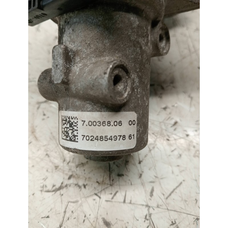 Recambio de valvula egr para renault clio iii referencia OEM IAM 70036806 70248497861 