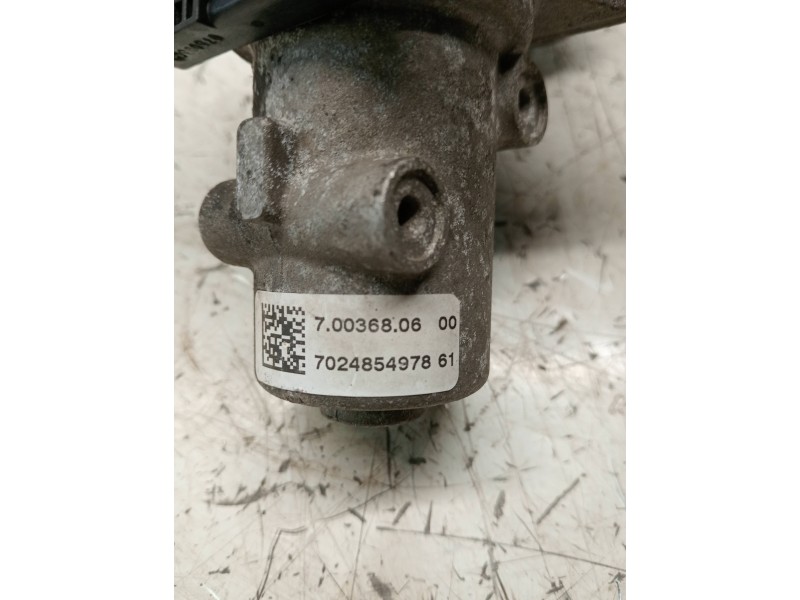 Recambio de valvula egr para renault clio iii referencia OEM IAM 70036806 70248497861 