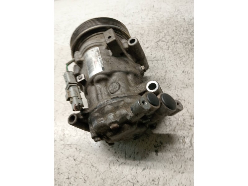 Recambio de compresor aire acondicionado para renault clio iii referencia OEM IAM SD6V121900  