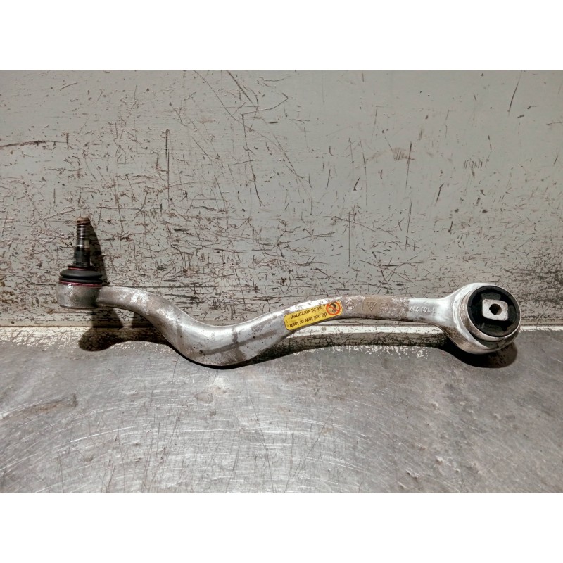 Recambio de brazo suspension inferior delantero izquierdo para bmw serie 5 berlina (e39) referencia OEM IAM 1097184 1141717 