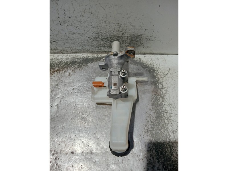 Recambio de bomba freno para opel corsa f referencia OEM IAM A005P990 32672071 