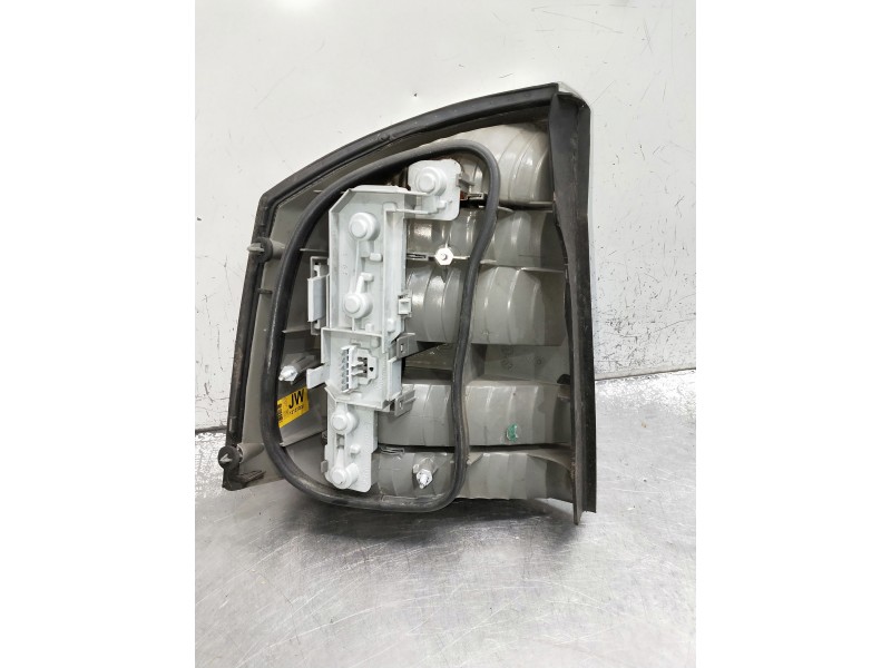 Recambio de piloto trasero derecho para opel vectra c berlina referencia OEM IAM   