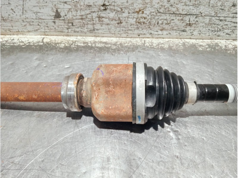 Recambio de transmision delantera derecha para opel corsa f referencia OEM IAM 9825392880  