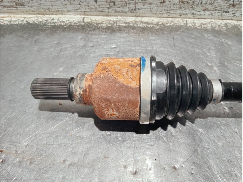 Recambio de transmision delantera izquierda para opel corsa f referencia OEM IAM 9825392980  