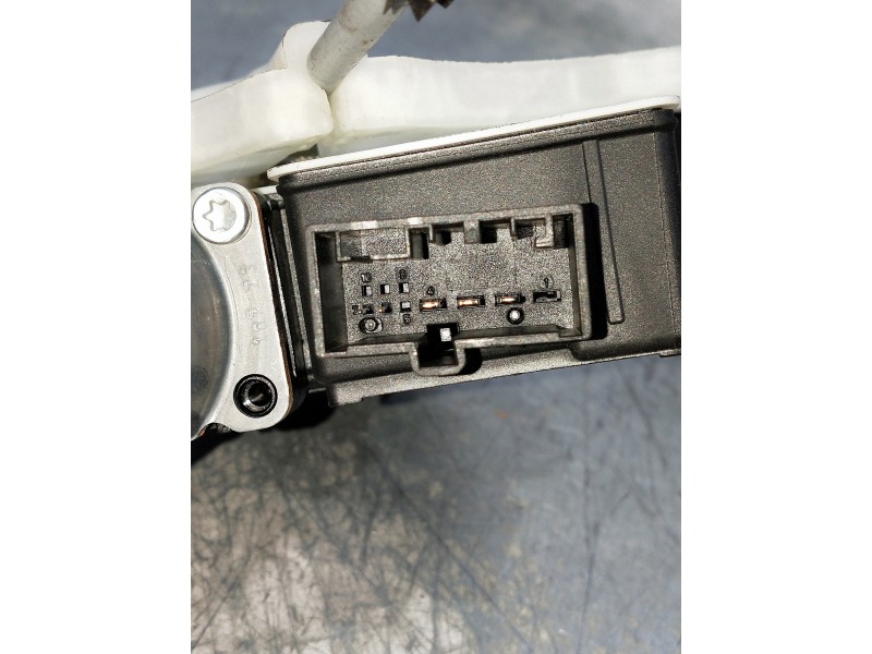 Recambio de elevalunas trasero derecho para cupra formentor referencia OEM IAM 5FA839462A  5P